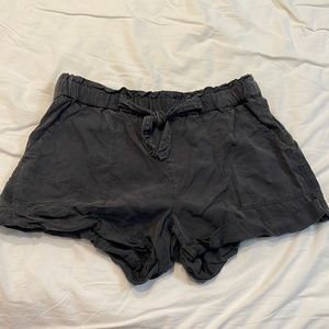 Charcoal Aerie tie shorts. Size medium